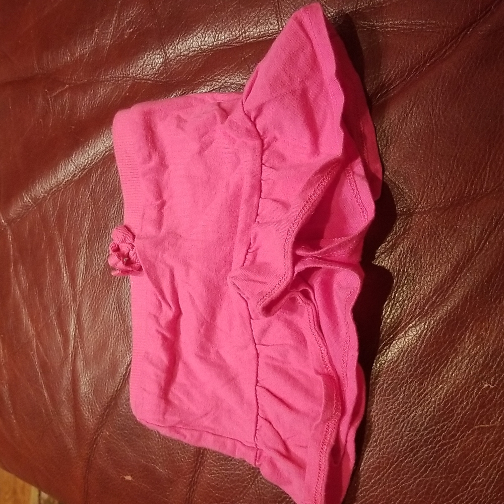 5/25 skorts size 9 -12 m